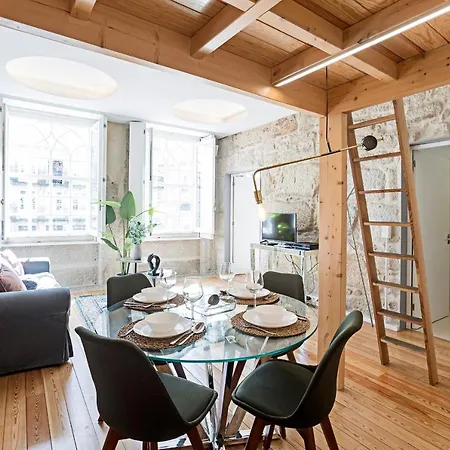 Lovelystay - Aurora Mezzanine Oporto