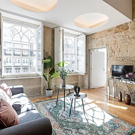 Lovelystay - Aurora Mezzanine Appartement Oporto