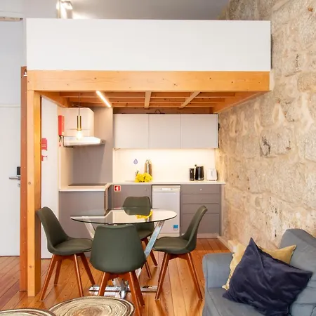 Aurora Mezzanine By Lovelystay * Porto