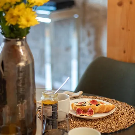 Lovelystay - Aurora Mezzanine * 포르투