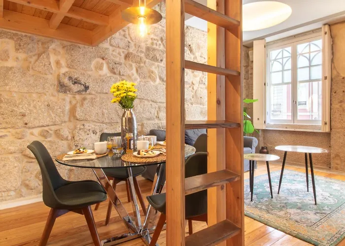 Lovelystay - Aurora Mezzanine * Порту