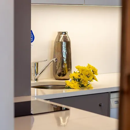 Lovelystay - Aurora Mezzanine Lejlighed Porto