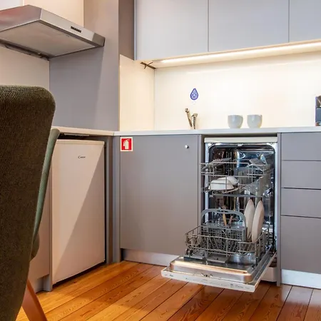 Lovelystay - Aurora Mezzanine * Porto