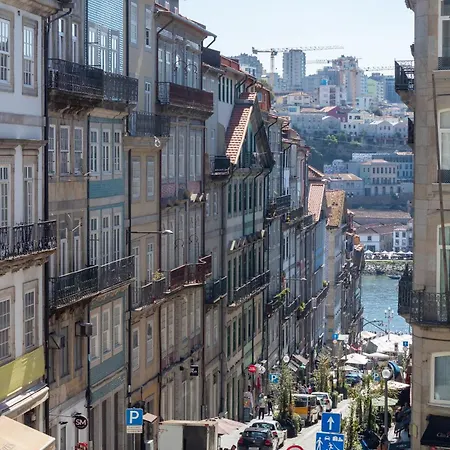 Lovelystay - Aurora Mezzanine